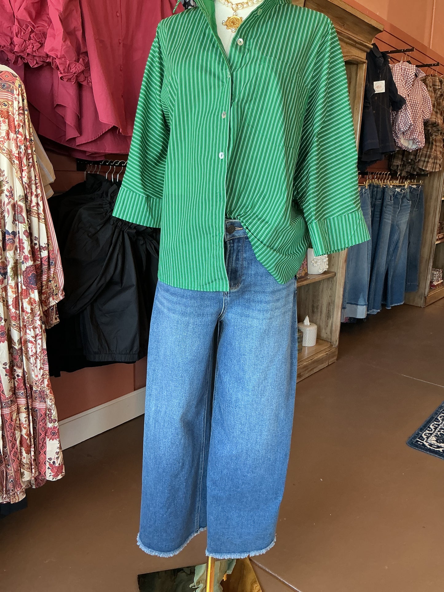 The Harper Cropped Wide Leg Jeans