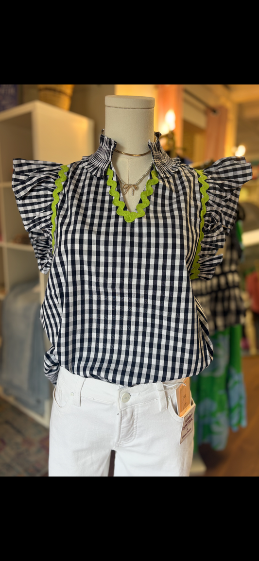 The Midtown Muse Gingham Top 💚🖤