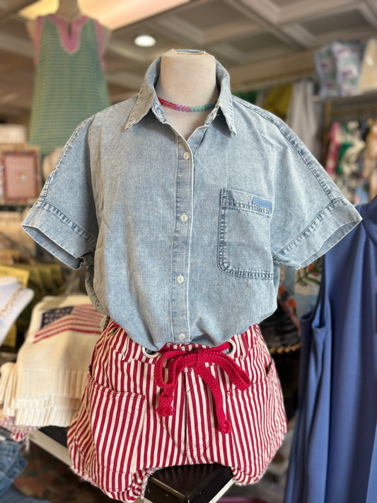 The Easy Days Chambray Shirt 💙